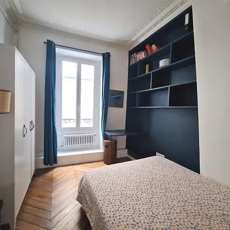Parisian Nest 15 Min Adidas Arena & Montmartre Apartment